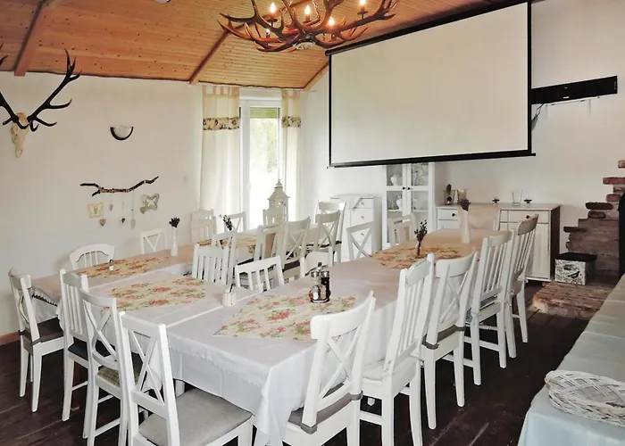 In By With Natural Σπίτι διακοπών Troszyn